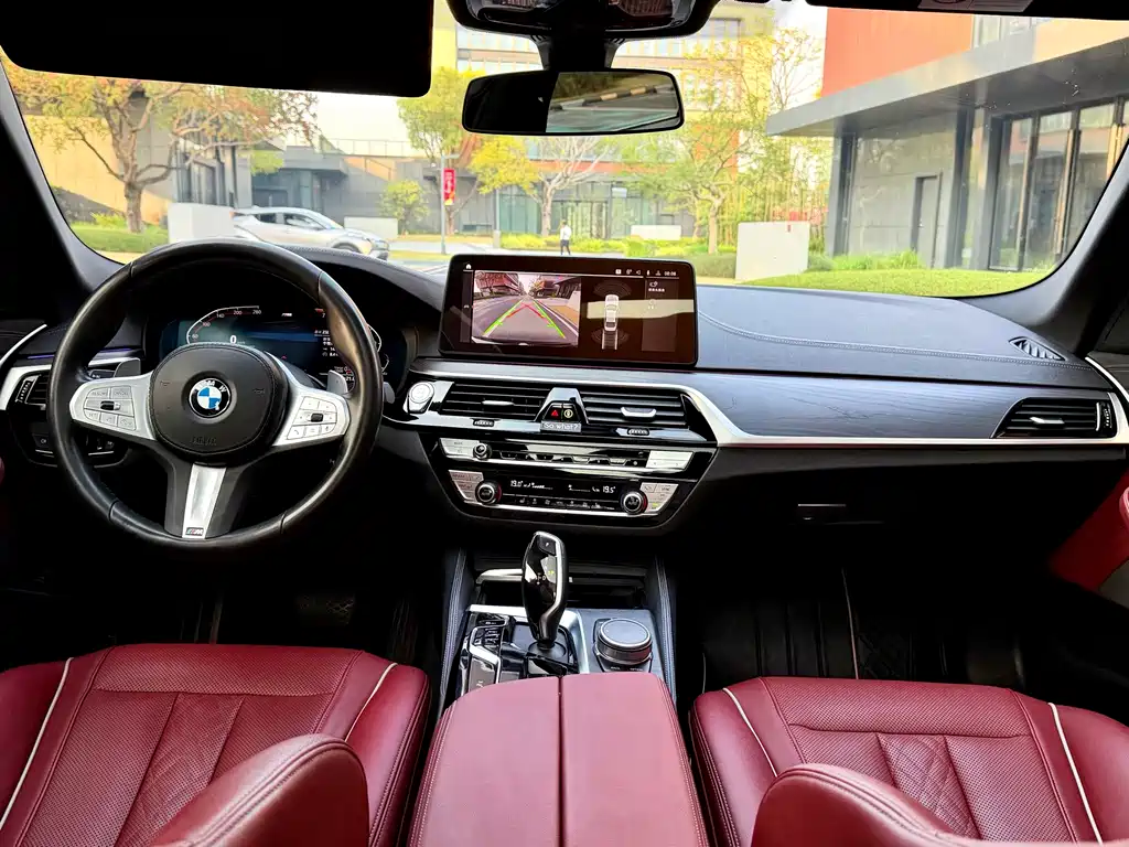 BMW BMW 5 Series 2022 530Li Leading Model M Sport Package 2022 - thumbnail 11