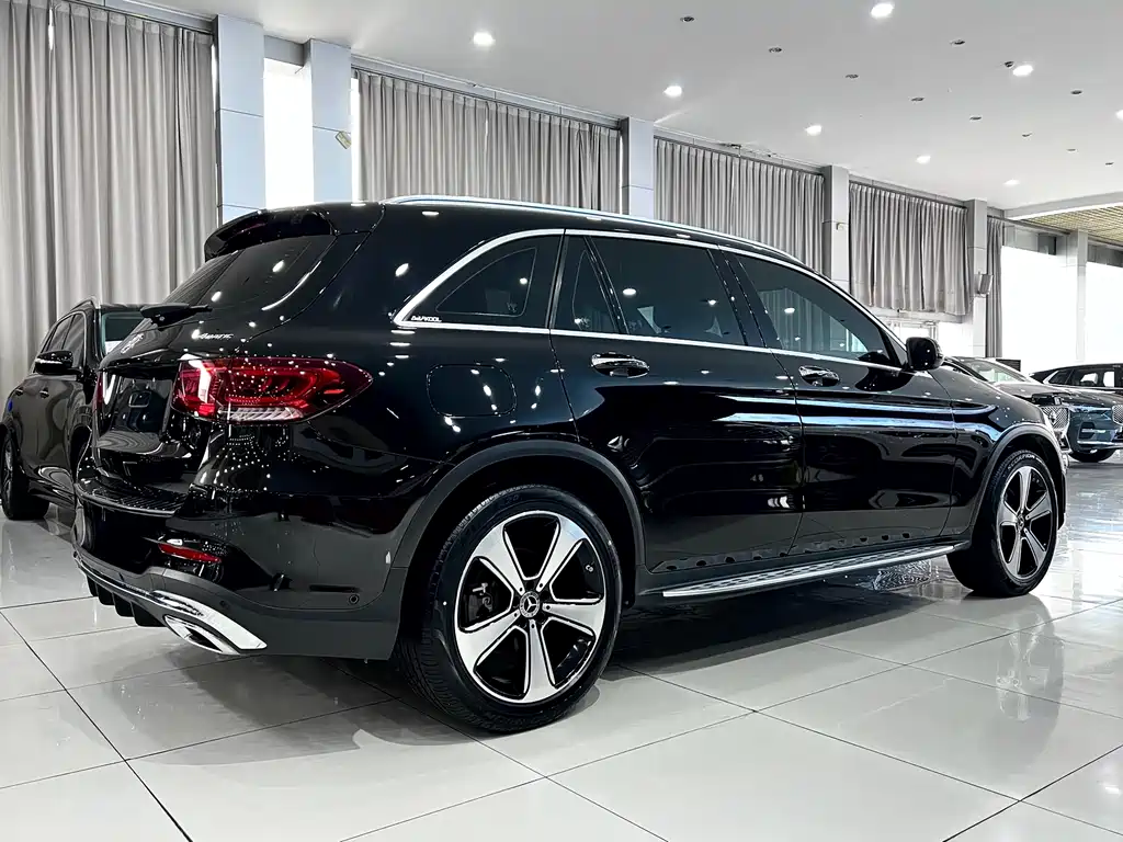 Mercedes-Benz Mercedes-Benz GLC 2022 Facelift GLC 300 L 4MATIC Dynamic Model Premium Edition 2023 - thumbnail 4