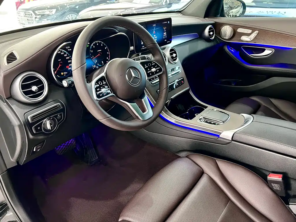 Mercedes-Benz Mercedes-Benz GLC 2022 Facelift GLC 300 L 4MATIC Dynamic Model Premium Edition 2023 - thumbnail 7