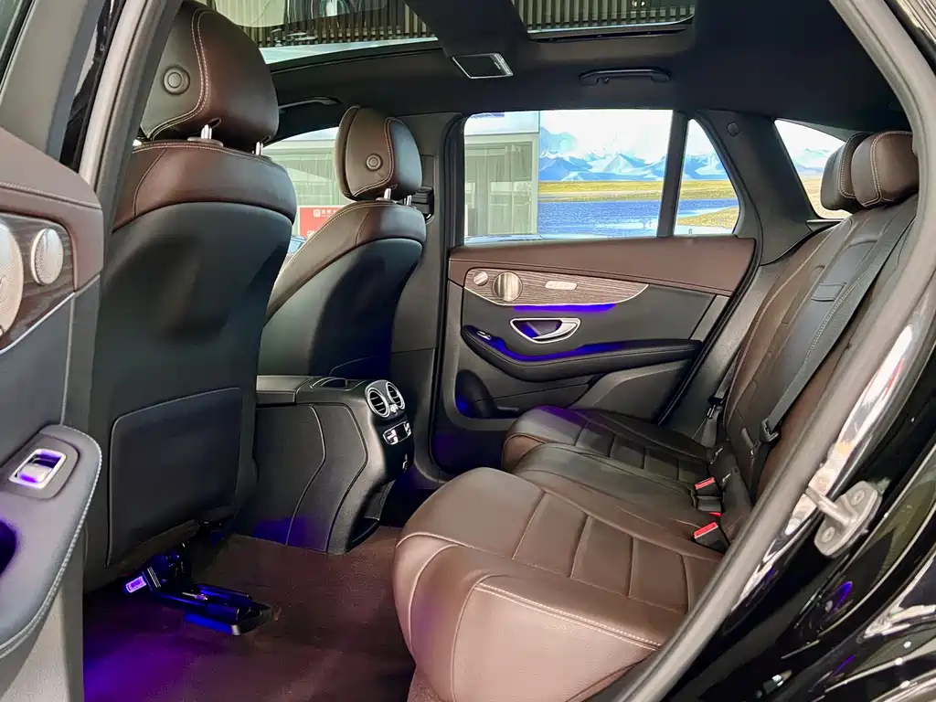 Mercedes-Benz Mercedes-Benz GLC 2022 Facelift GLC 300 L 4MATIC Dynamic Model Premium Edition 2023 - thumbnail 10