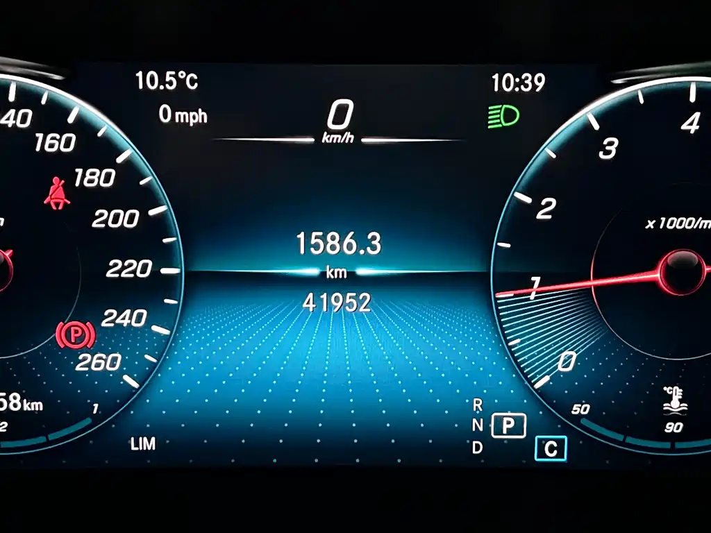 Mercedes-Benz Mercedes-Benz GLC 2022 Facelift GLC 300 L 4MATIC Dynamic Model Premium Edition 2023 - thumbnail 13