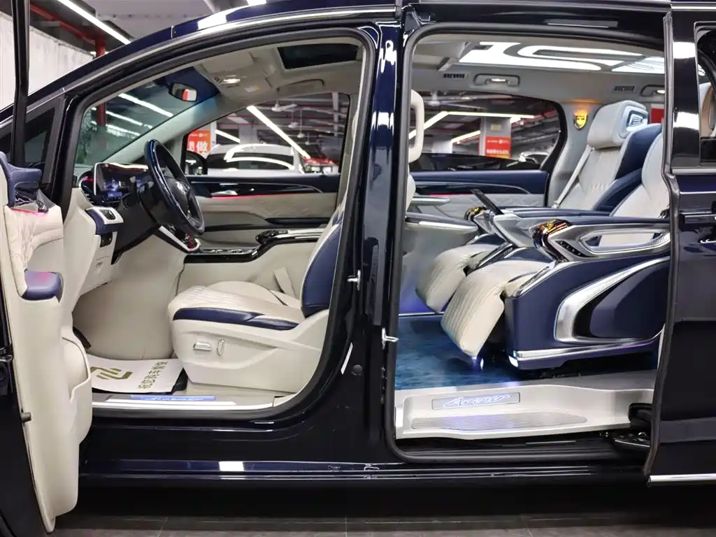 Buick Buick GL8 2022 ES Landmark 653T Comfort Edition 2023 - thumbnail 8