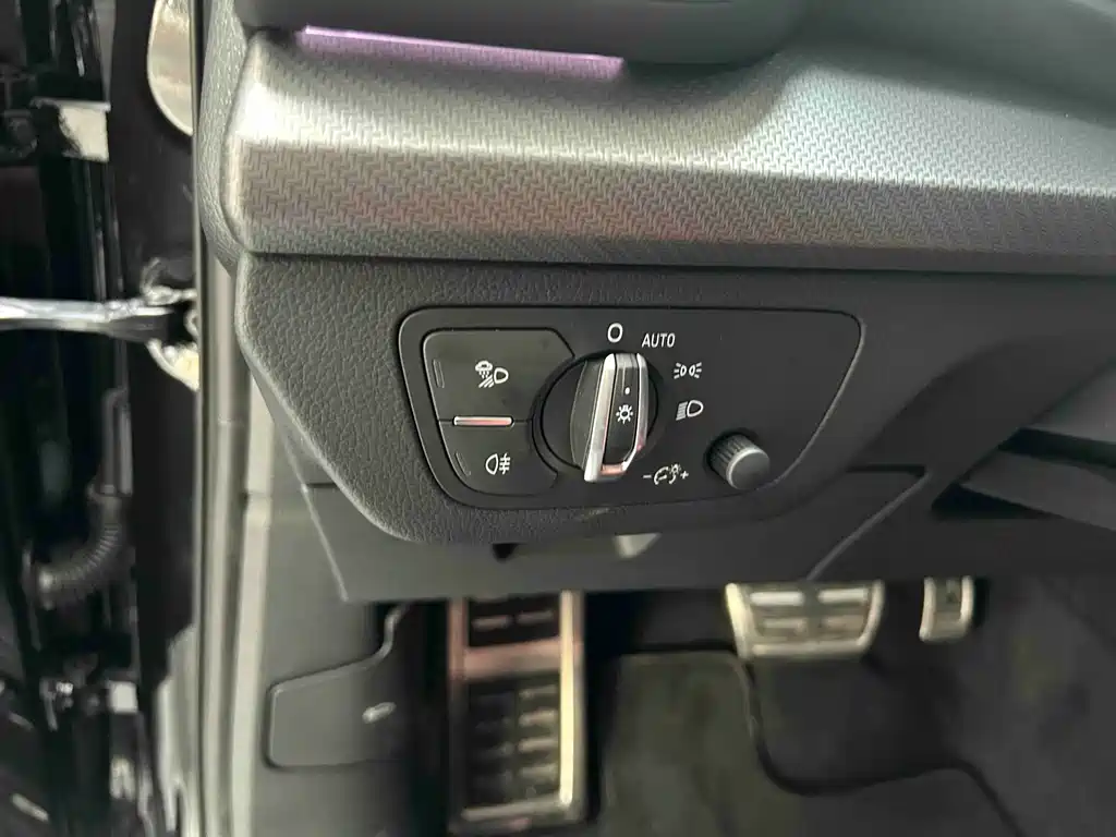 Audi Audi Q5L 2024 40 TFSI Luxury Dynamic Model 2025 - thumbnail 10