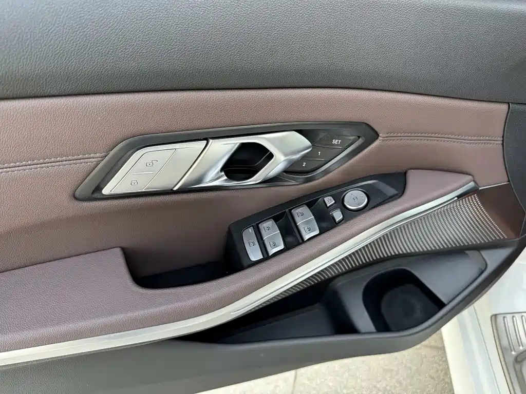 BMW BMW 3 Series 2021 325Li M Sport Package 2021 - thumbnail 18