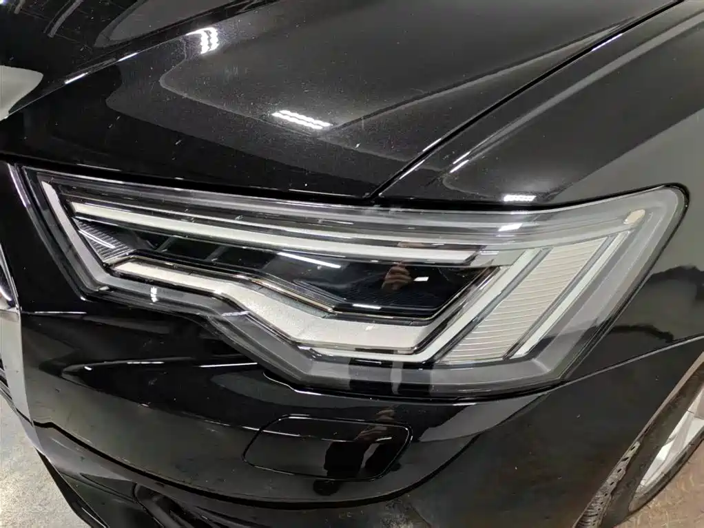 Audi Audi A6L 2020 40 TFSI Luxury Elegant Model 2020 - thumbnail 13