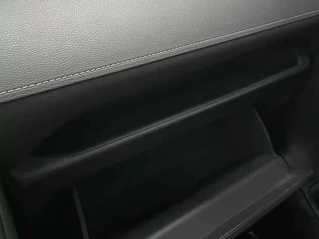 Toyota RAV4 2021 2.0L CVT AWD Fashion Plus Edition 2022 - thumbnail 11