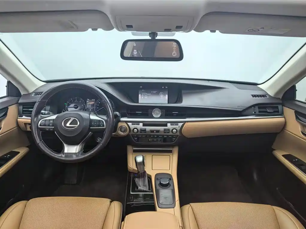 Lexus Lexus ES 2015 200 Elite Edition 2018 - thumbnail 4