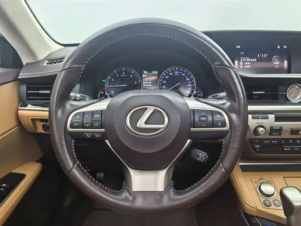 Lexus Lexus ES 2015 200 Elite Edition 2018 - thumbnail 5