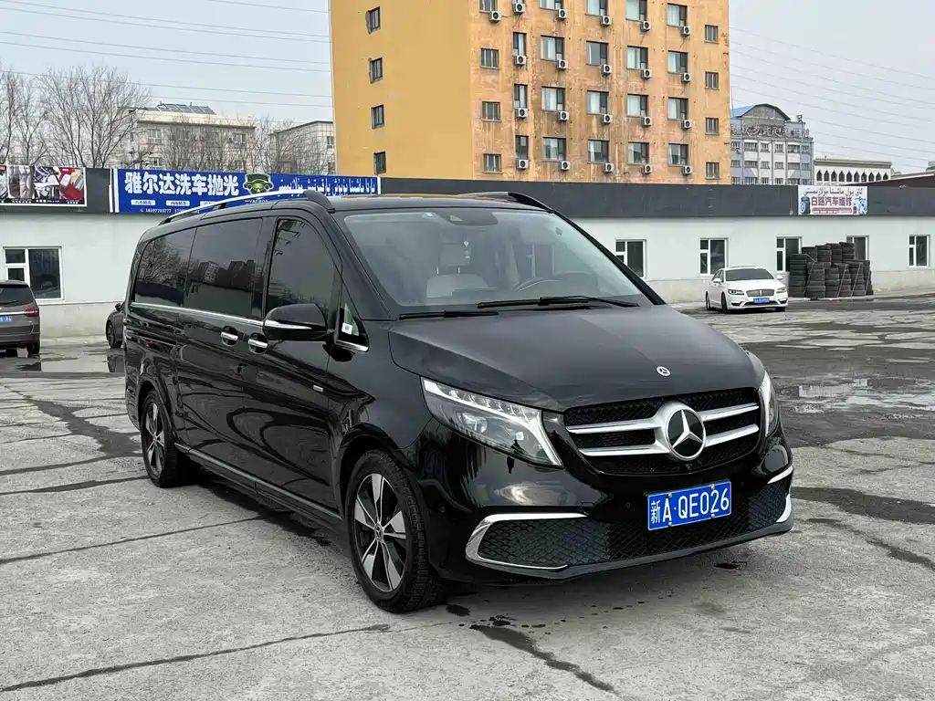 Mercedes-Benz Mercedes-Benz V-Class 2021 V 260 L Long Wheelbase Premium Edition 2023 - thumbnail 3