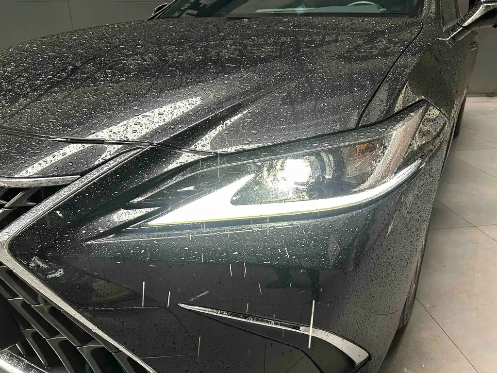 Lexus Lexus ES 2022 200 Luxury Edition 2023 - thumbnail 2