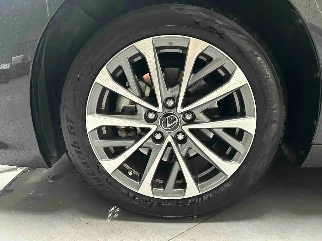 Lexus Lexus ES 2022 200 Luxury Edition 2023 - thumbnail 3