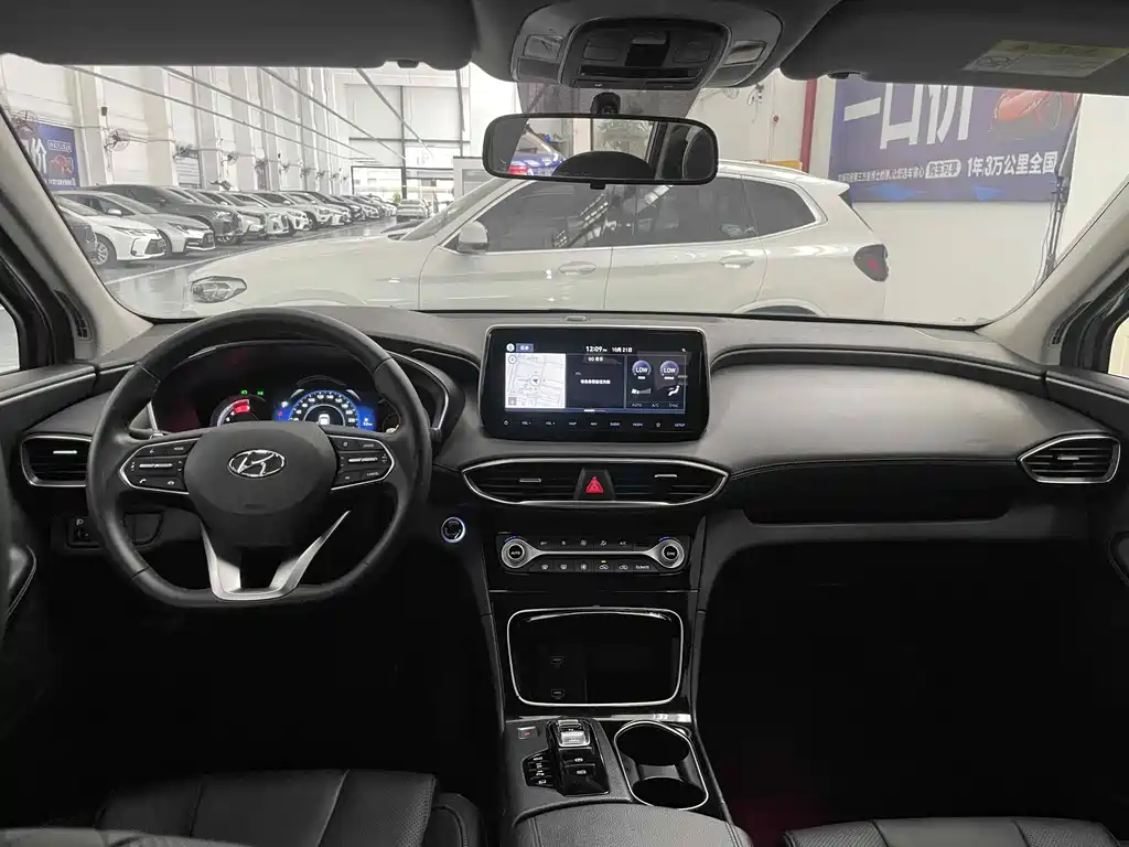 Hyundai Santa Fe 2020 380 TGDi Automatic 2WD GLS Luxury Edition 2021 - thumbnail 18