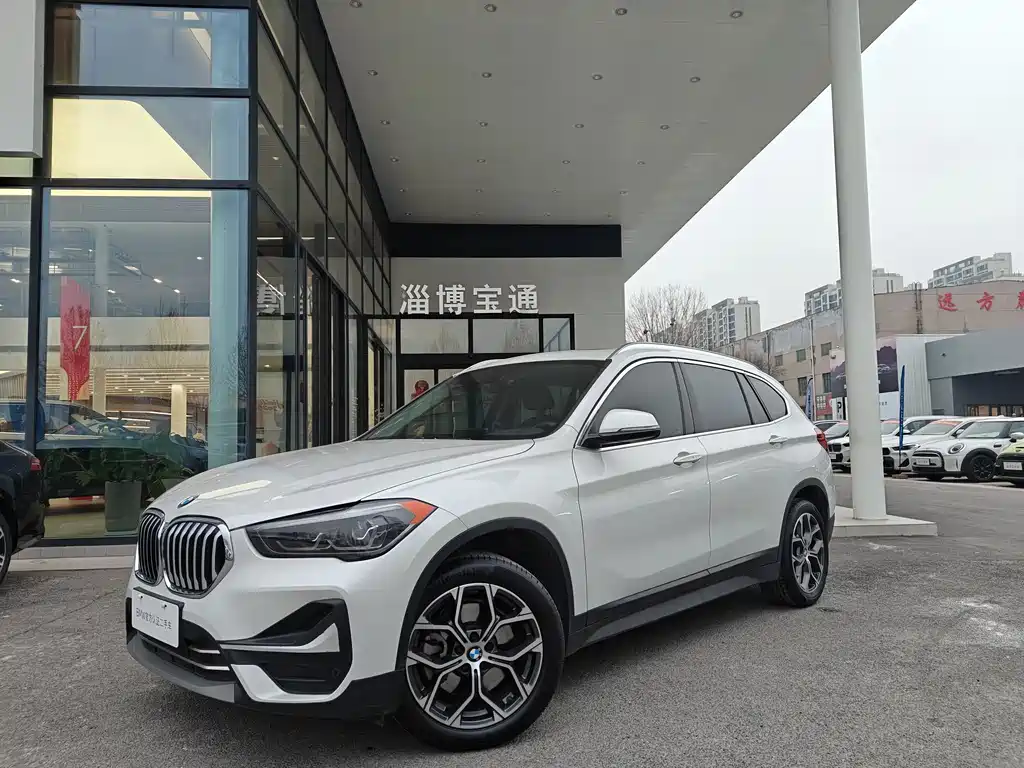 BMW BMW X1 2022 sDrive25Li Leading Edition 2023 - thumbnail 2