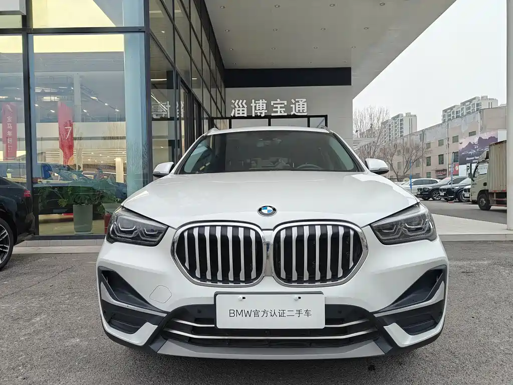BMW BMW X1 2022 sDrive25Li Leading Edition 2023 - thumbnail 3