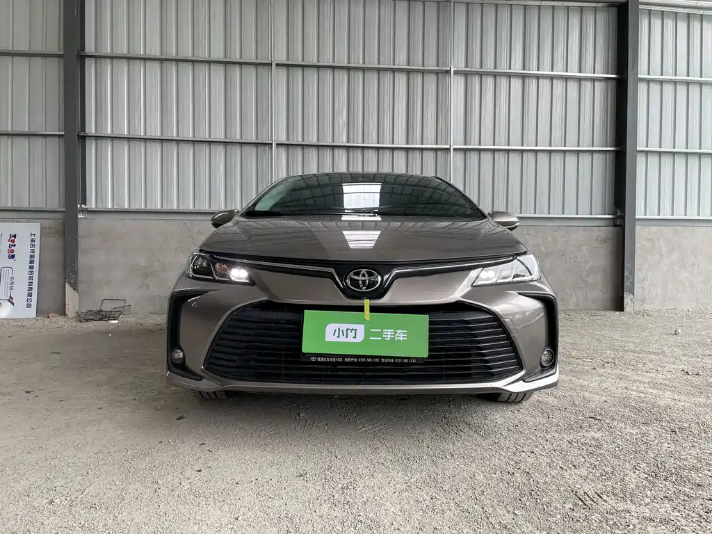 Toyota Toyota Corolla 2022 1.2T S-CVT Advanced Plus Edition 2022 - thumbnail 2