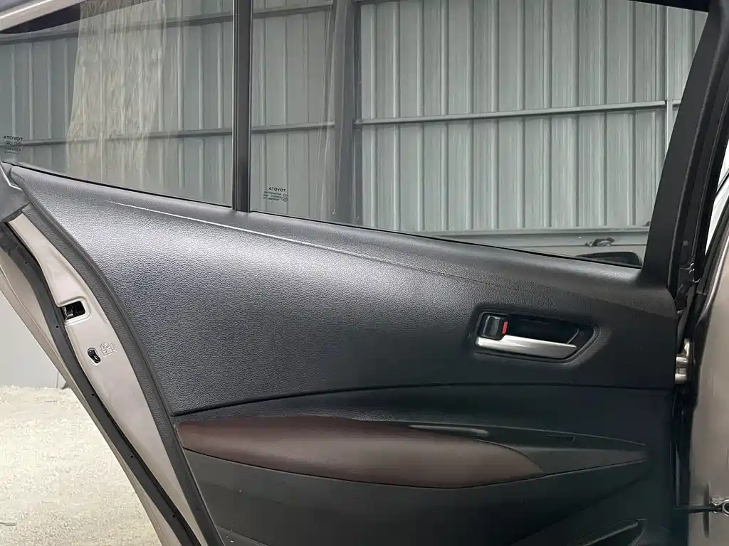 Toyota Toyota Corolla 2022 1.2T S-CVT Advanced Plus Edition 2022 - thumbnail 17