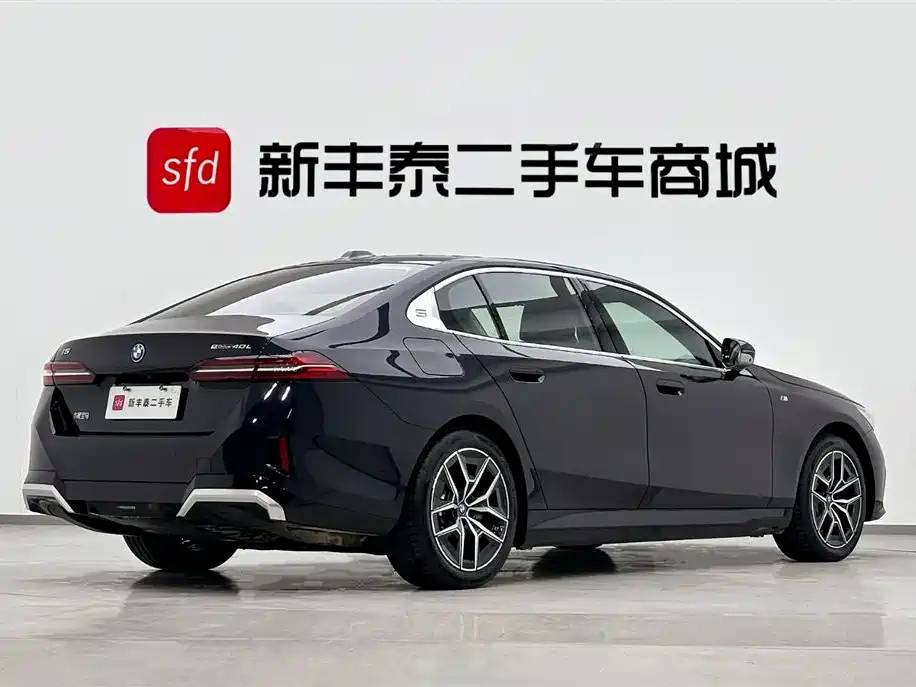BMW BMW i5 2025 eDrive 40L M Sport Package 2025 - thumbnail 5