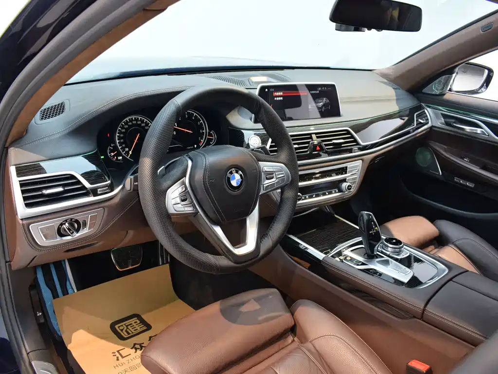 BMW BMW 7 Series 2018 730Li Leading Model M Sport Package 2018 - thumbnail 5