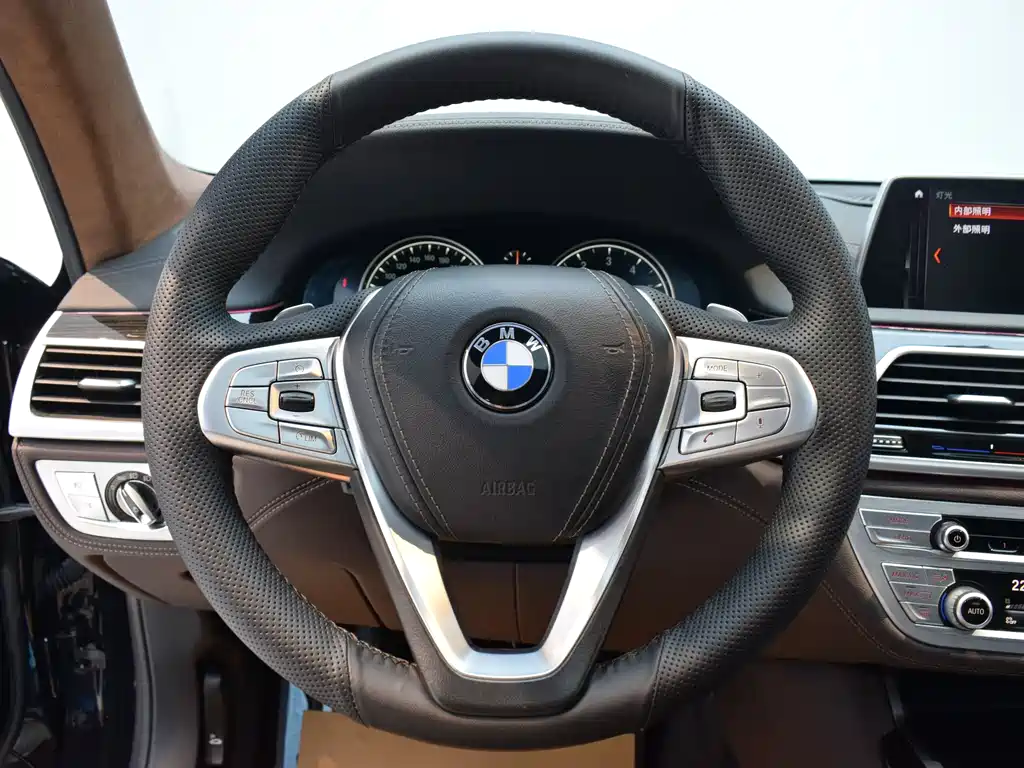 BMW BMW 7 Series 2018 730Li Leading Model M Sport Package 2018 - thumbnail 11