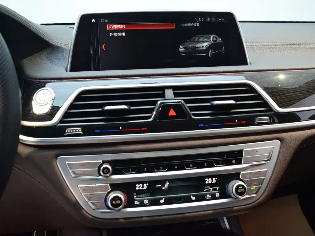 BMW BMW 7 Series 2018 730Li Leading Model M Sport Package 2018 - thumbnail 22