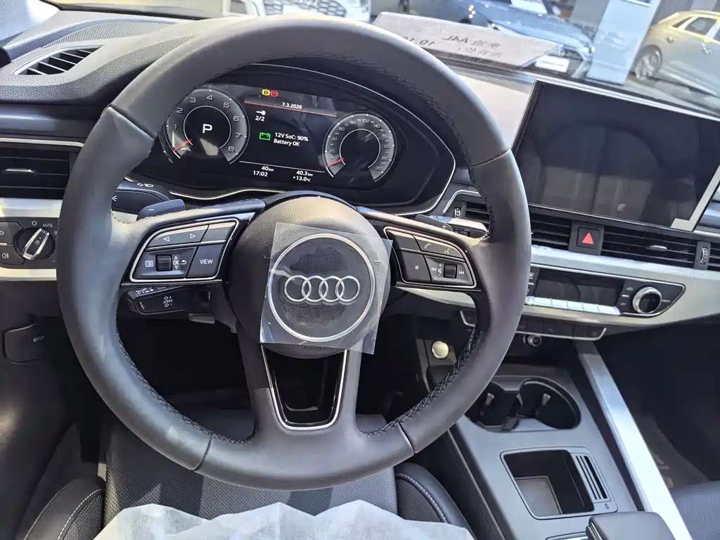 Audi Audi A4L 2025 2 Million Celebration Edition 40 TFSI Fashion Dynamic Model 2026 - thumbnail 9