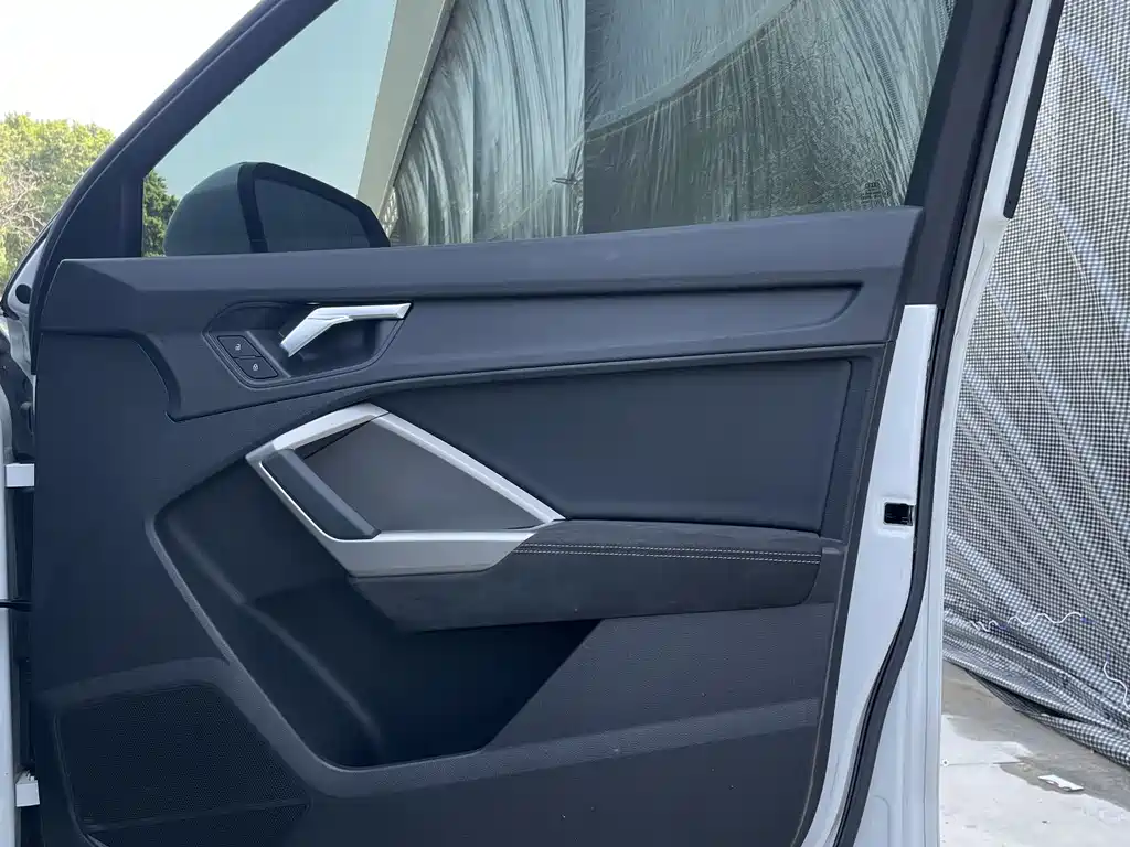 Audi Audi Q3 2023 35 TFSI Fashion Dynamic (1.4T) 2023 - thumbnail 18