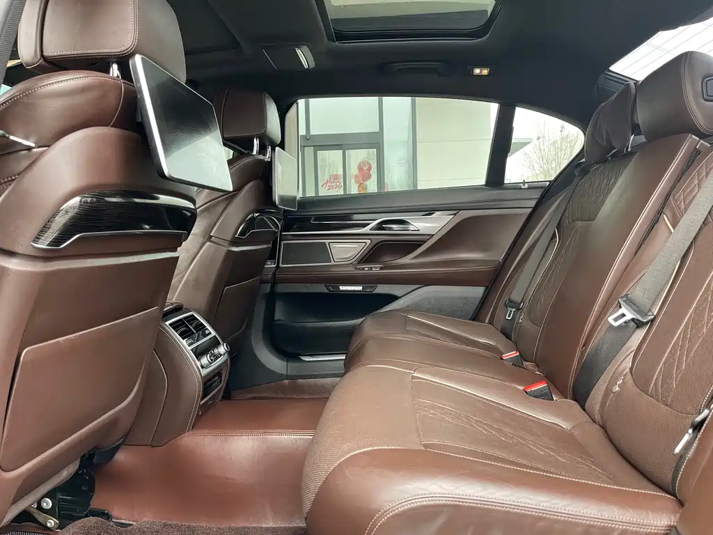 BMW BMW 7 Series 2018 730Li Premium M Sport Package 2018 - thumbnail 7