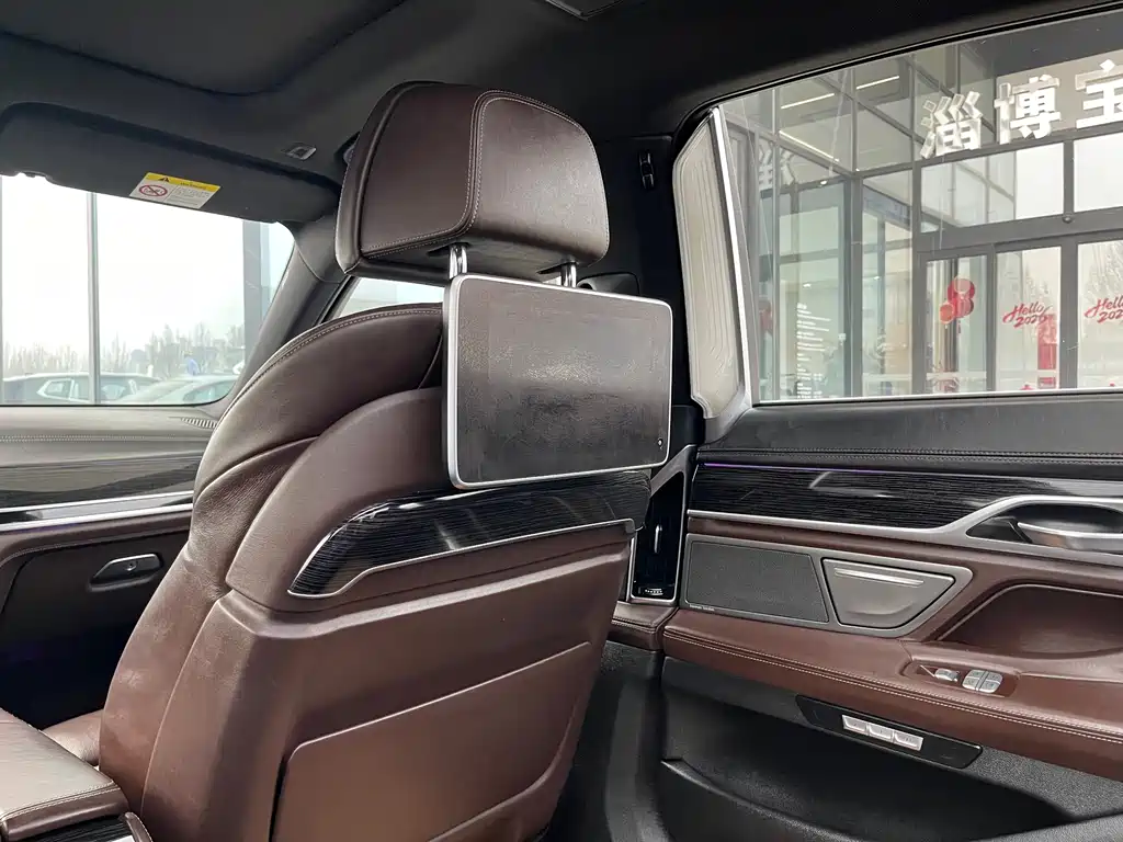 BMW BMW 7 Series 2018 730Li Premium M Sport Package 2018 - thumbnail 11