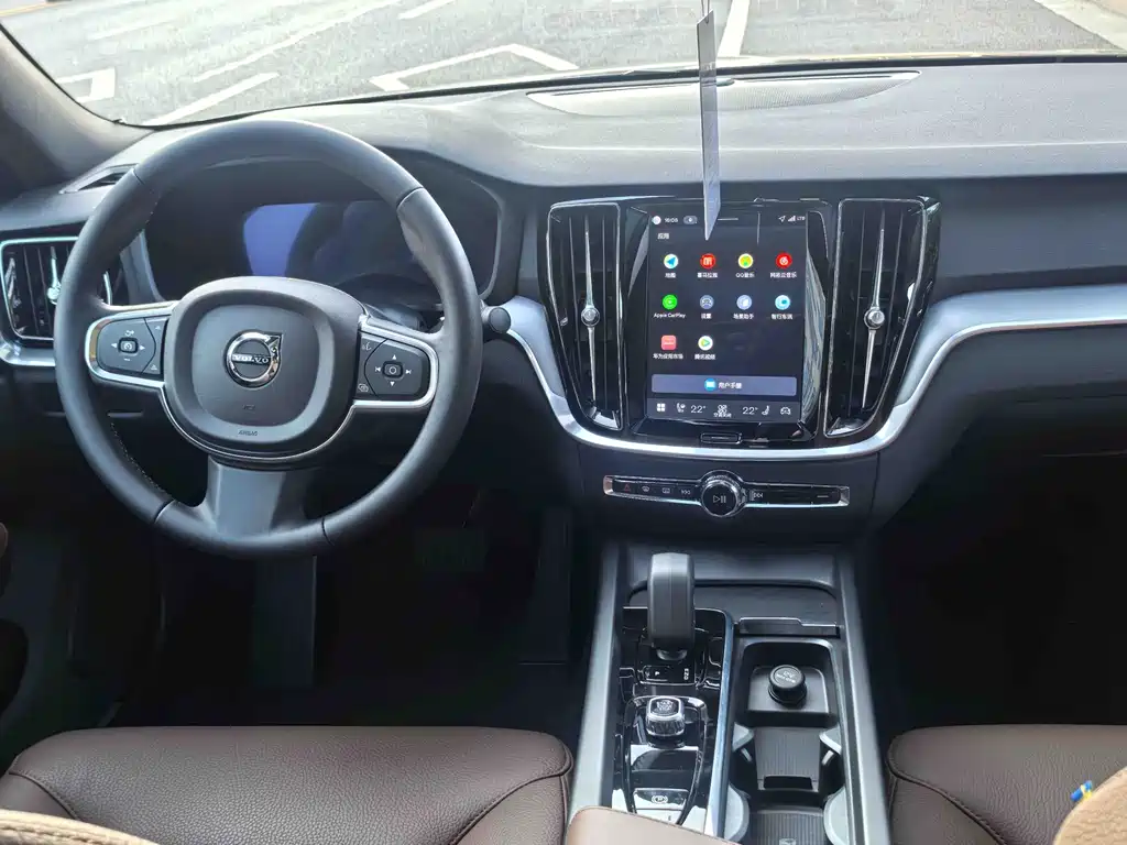 Volvo Volvo S60 2026 B4 Comfort Luxury Edition 2026 - thumbnail 7