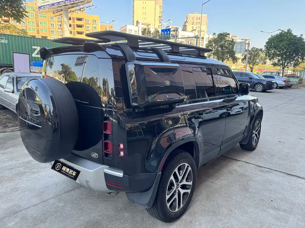 Land Rover Land Rover Defender 2022 110 P400 X-DYNAMIC HSE 2022 - thumbnail 5