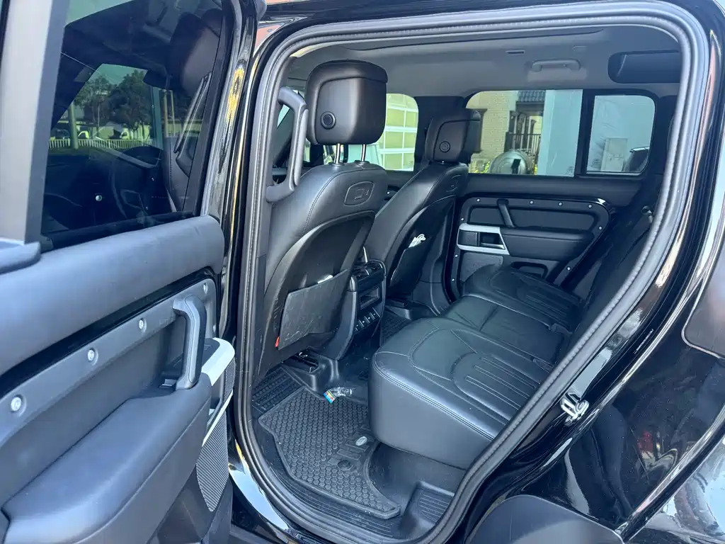 Land Rover Land Rover Defender 2022 110 P400 X-DYNAMIC HSE 2022 - thumbnail 8