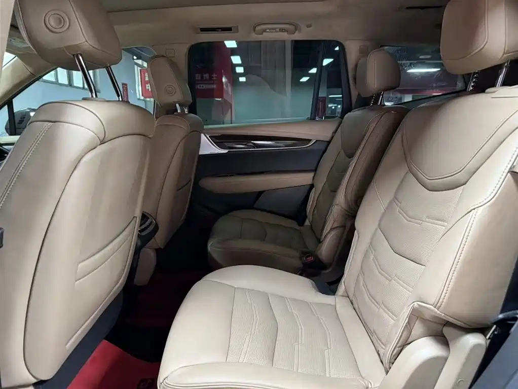 Cadillac Cadillac XT6 2020 28T Six-seat AWD Platinum Sport Edition 2020 - thumbnail 8
