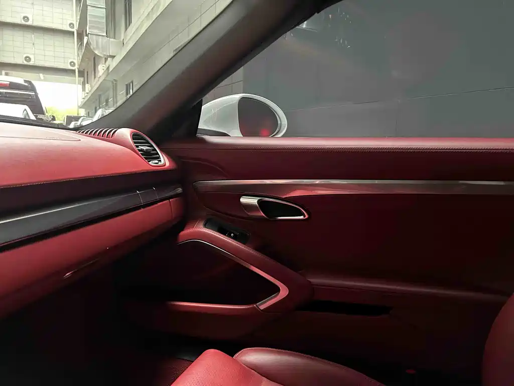 Porsche Porsche 718 2022 Boxster T 2.0T 2021 - thumbnail 2