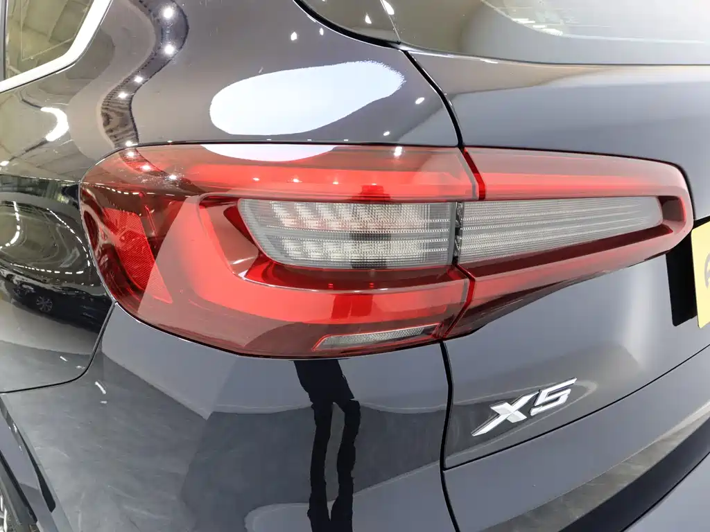 BMW BMW X5 xDrive30i M Sport Package (Imported) 2022 Model 2022 - thumbnail 9