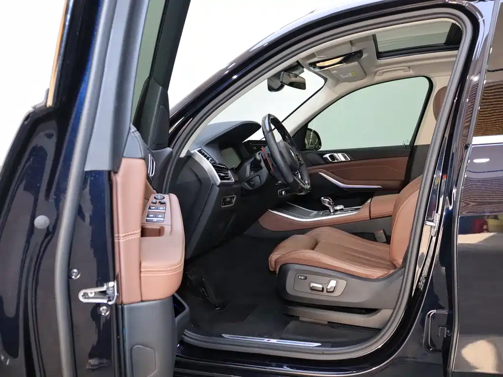 BMW BMW X5 xDrive30i M Sport Package (Imported) 2022 Model 2022 - thumbnail 14