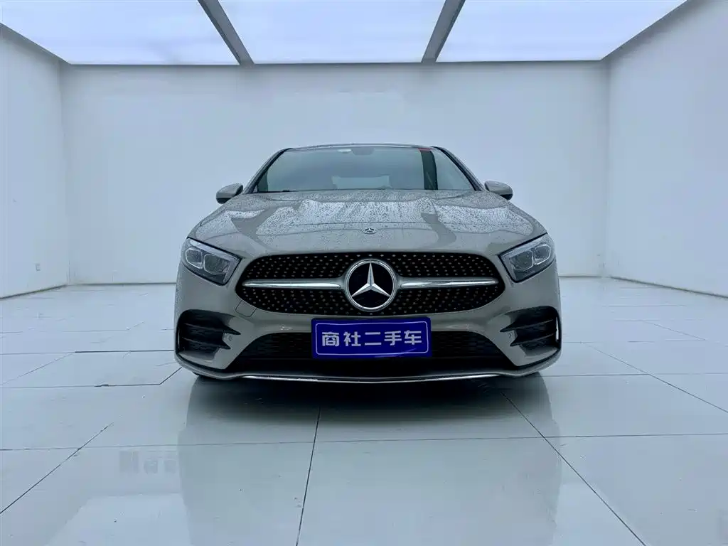 Mercedes-Benz Mercedes-Benz A-Class 2020 A 200 L Sport Sedan 2020 - thumbnail 2
