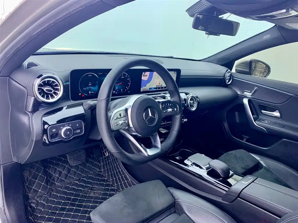 Mercedes-Benz Mercedes-Benz A-Class 2020 A 200 L Sport Sedan 2020 - thumbnail 15