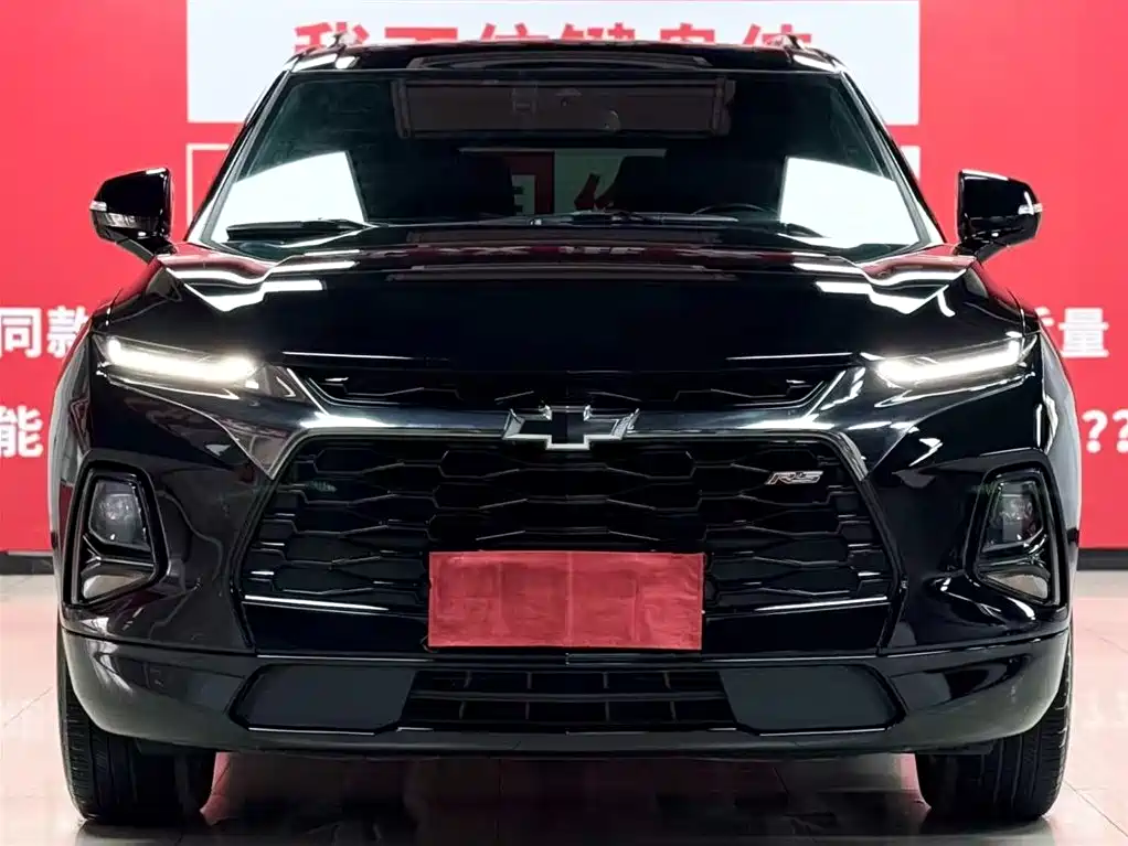 Chevrolet Blazer 2020 RS 650T AWD 7-seater Off-road Edition 2021 - thumbnail 2