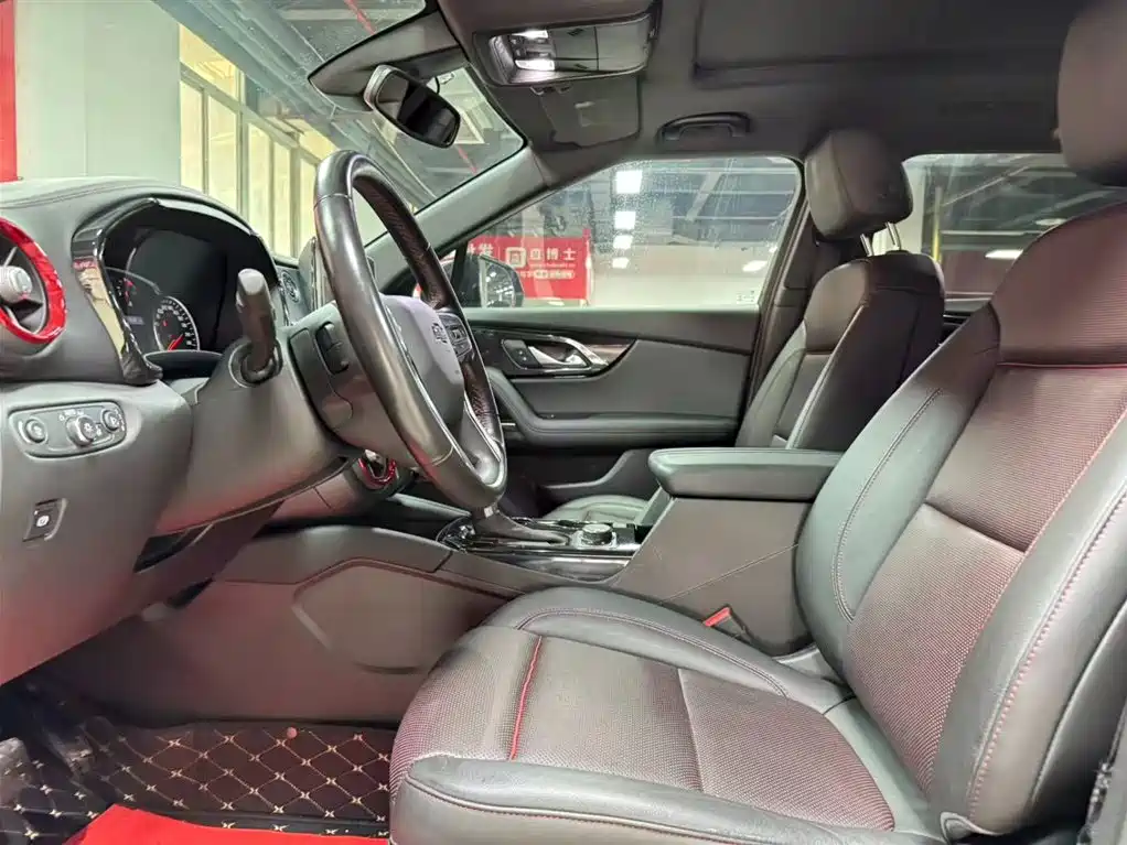 Chevrolet Blazer 2020 RS 650T AWD 7-seater Off-road Edition 2021 - thumbnail 7