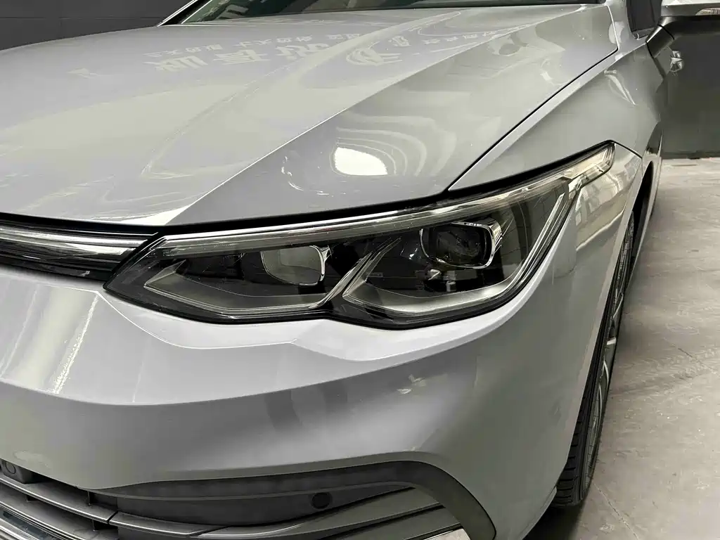 Volkswagen Golf 2021 280TSI DSG Pro Launch Edition 2021 - thumbnail 2