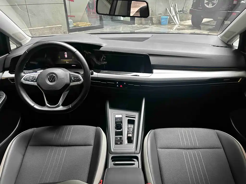 Volkswagen Golf 2021 280TSI DSG Pro Launch Edition 2021 - thumbnail 10