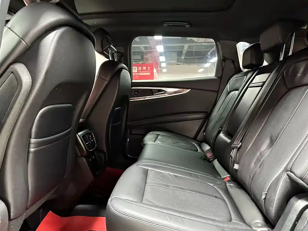 Lincoln Lincoln Navigator 2020 2.7T AWD Reserve 2021 - thumbnail 8