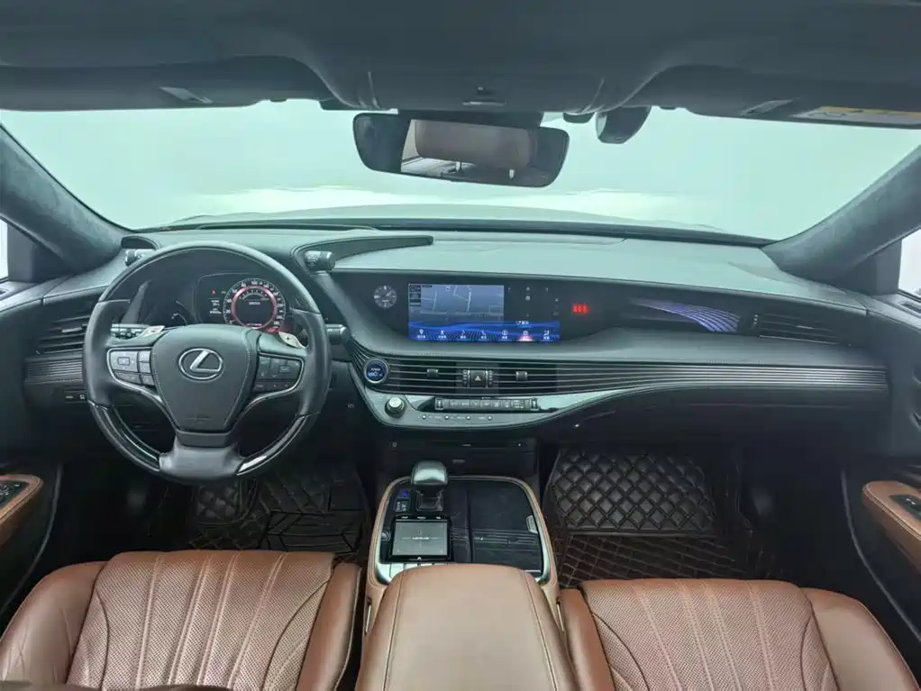 Lexus Lexus LS 500h Executive Edition 2018 Model China V Emission Standard 2019 - thumbnail 4