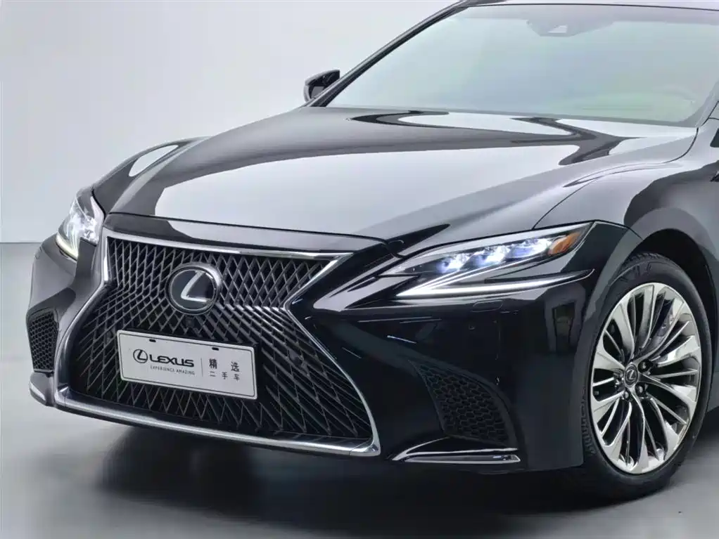 Lexus Lexus LS 500h Executive Edition 2018 Model China V Emission Standard 2019 - thumbnail 13
