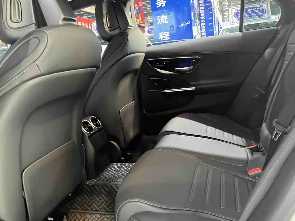 Mercedes-Benz Mercedes-Benz C-Class 2023 Facelift C 200 L Sport Edition 2023 - thumbnail 6