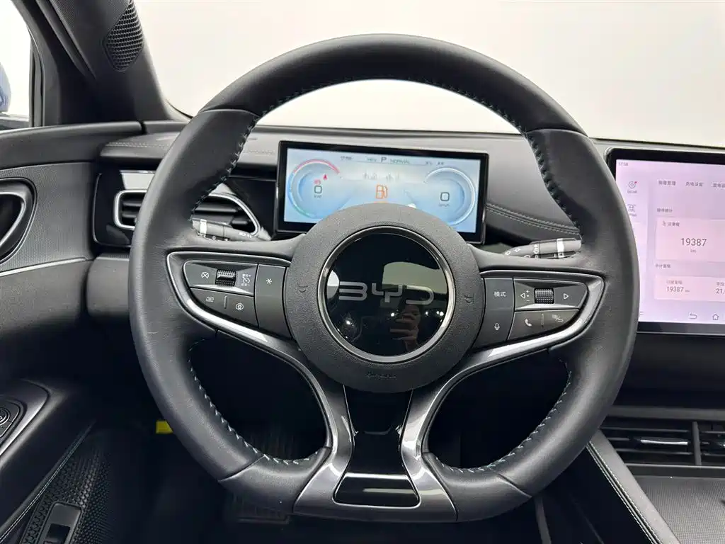 BYD BYD Seal 06 2024 DM-i 120KM Premium Edition 2025 - thumbnail 10