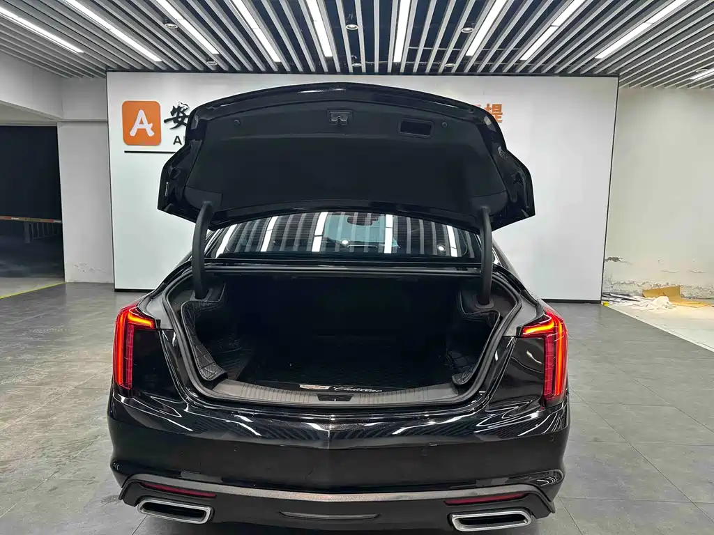Cadillac Cadillac CT5 2022 28T Luxury (Standard) 2022 - thumbnail 5