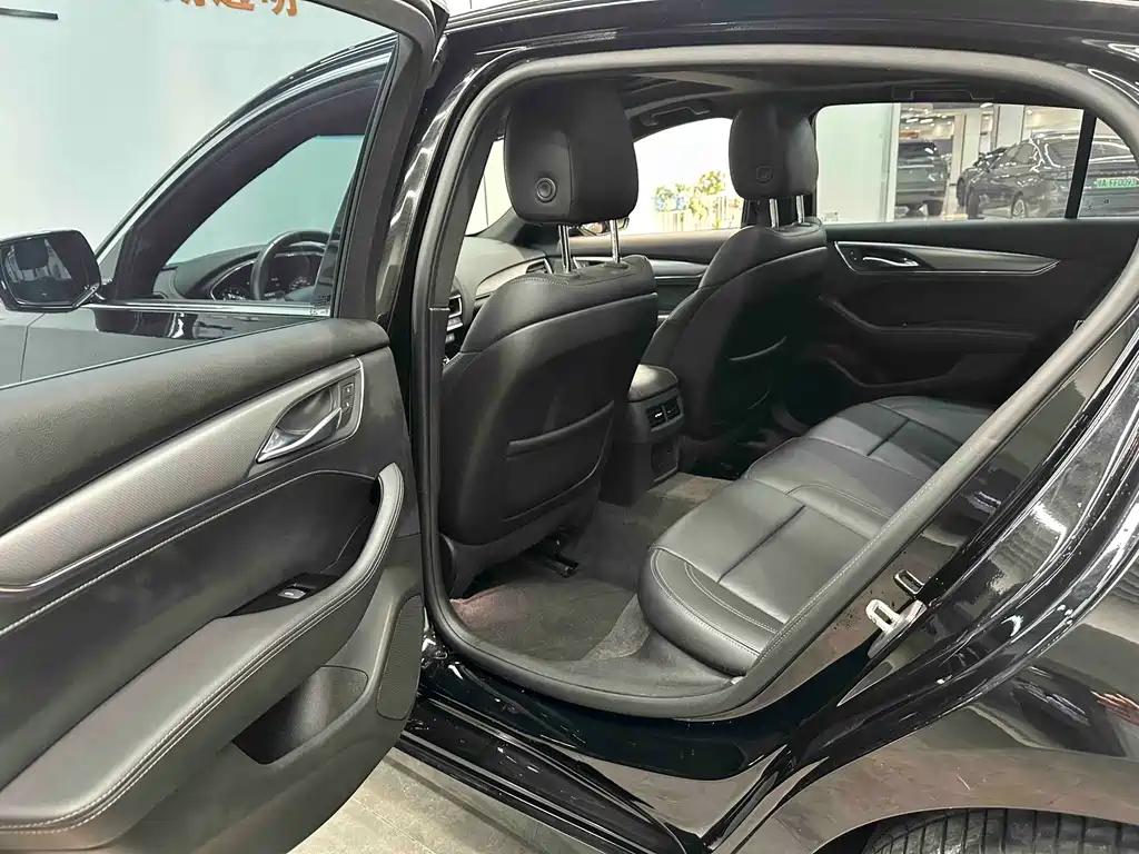 Cadillac Cadillac CT5 2022 28T Luxury (Standard) 2022 - thumbnail 7