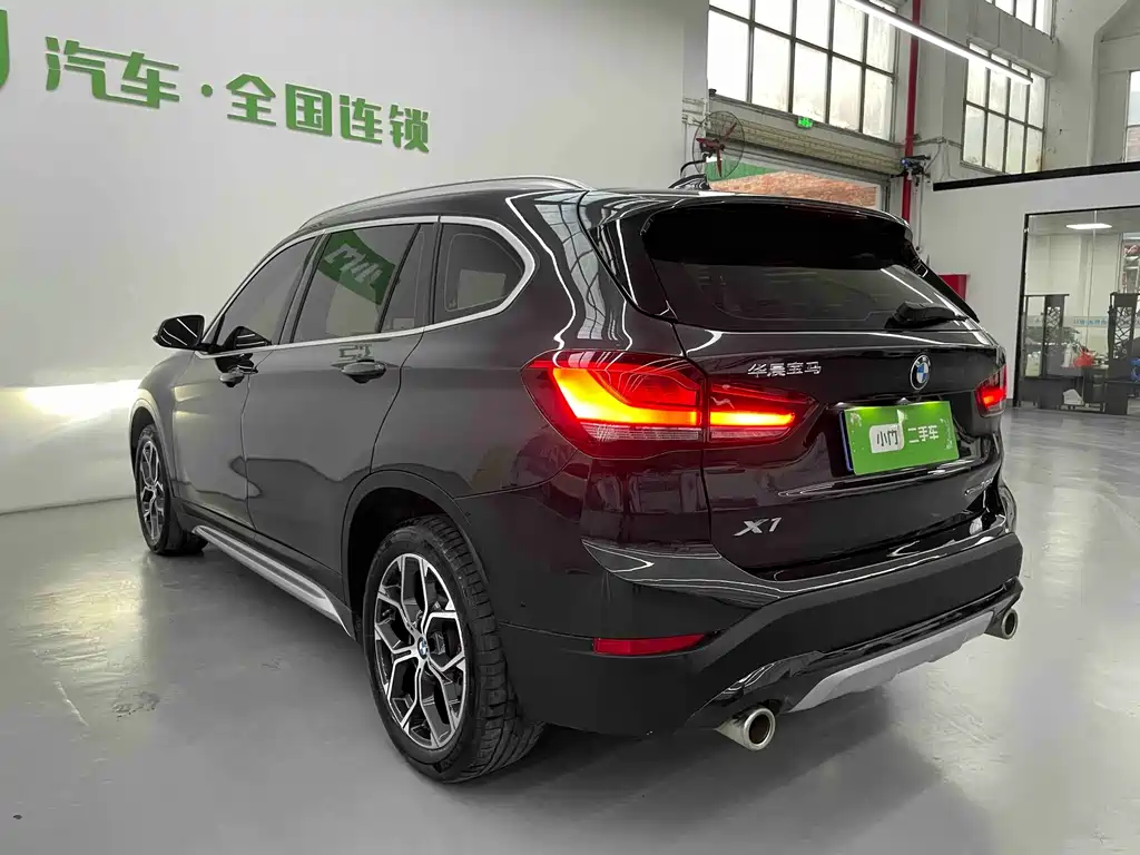 BMW BMW X1 2022 sDrive20Li Fashion Edition 2022 - thumbnail 6