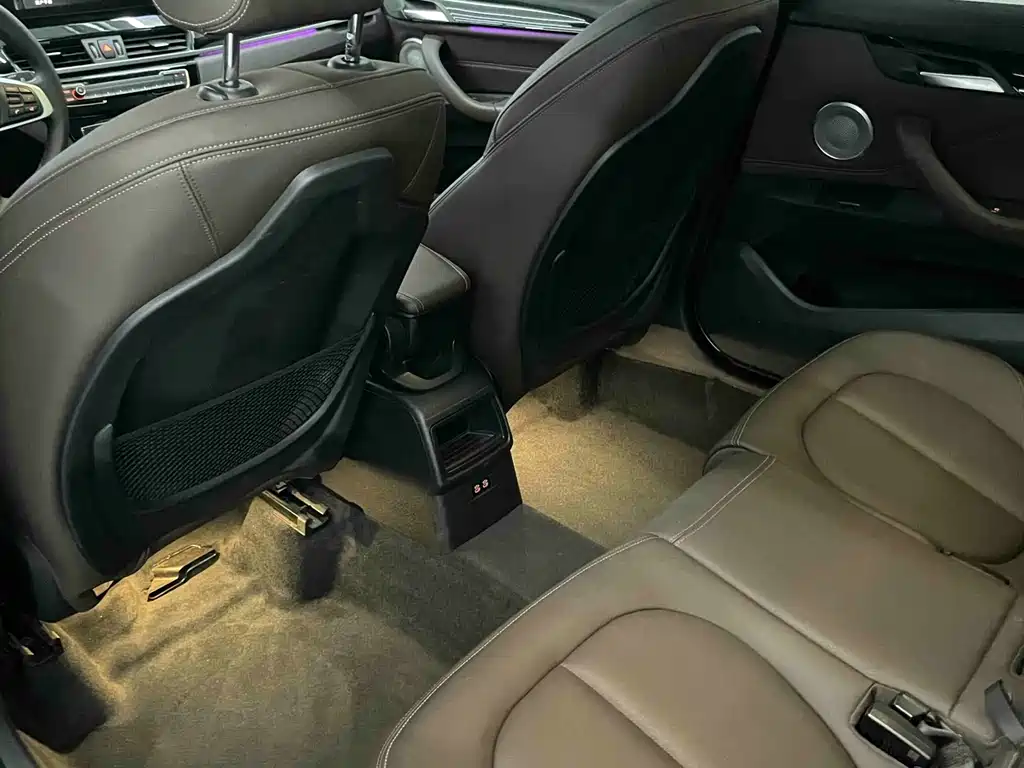BMW BMW X1 2022 sDrive20Li Fashion Edition 2022 - thumbnail 20